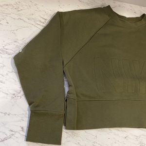 Nike Crew Cropped Sweater